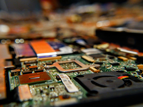 Mother of electronic products exceeds hundreds of billions of dollars